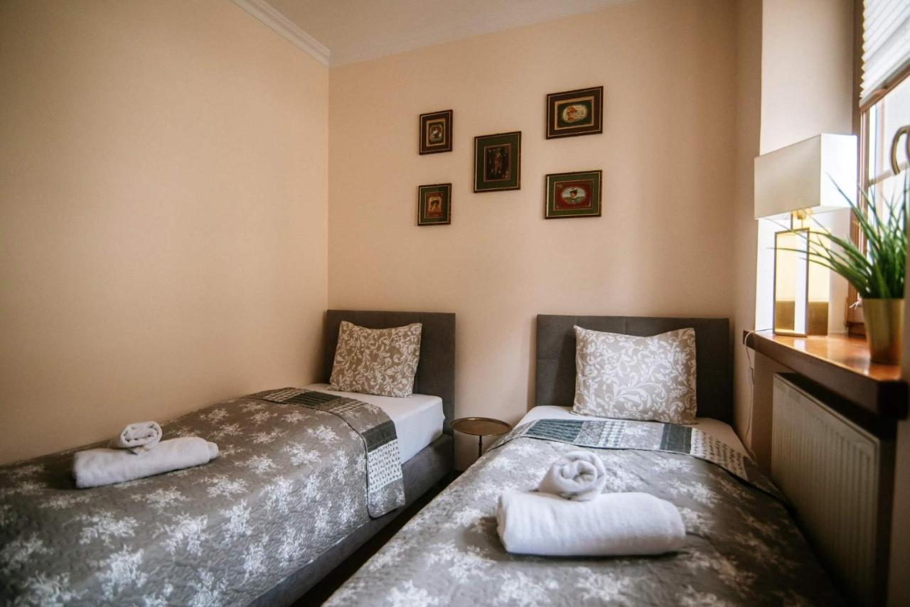 Corner Pokoje Zamosc  Luaran gambar